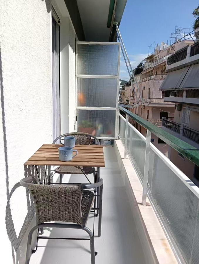 Sunny Two-Bedroom Apartment Next To Panathenaic Stadium Exterior foto